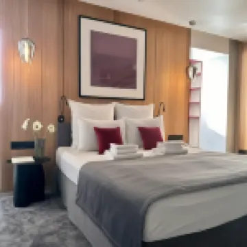 Hotel Milot Hotels in 