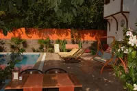 Kaliptus Hotel - piscina