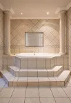 Spacube Luxury Suites and Spa