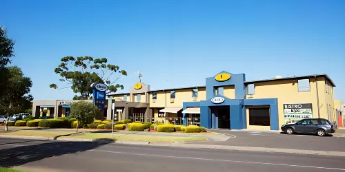 Nightcap at St Albans Hotel Hotels in Keilor