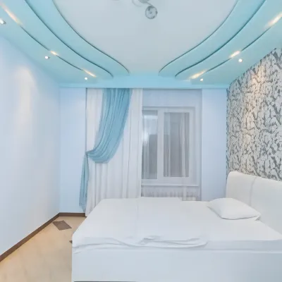 De Lyuks Hotels in Ishimsky District
