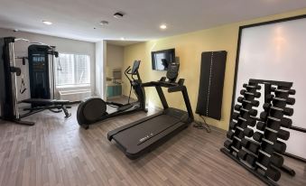 Echo Suites Richmond West - Extended Stay by Wyndham