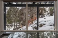 Pure Chalet Thredbo Hotels in Thredbo