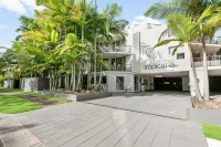 Noosa Tropicana - Airport Shuttle