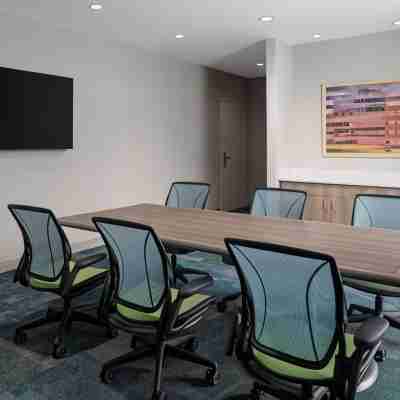 Home2 Suites des Moines at Drake University Others