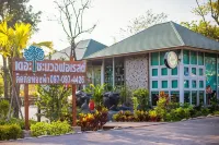The Chamuang Forest Hotel di Nakhon Nayok