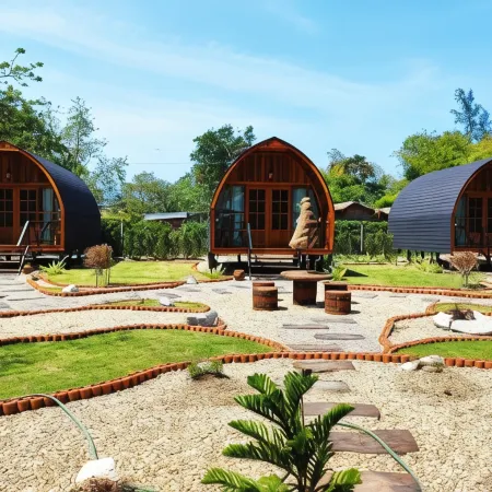 Mumsa Beach Resort & Restaurant