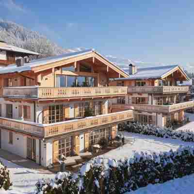 Tennerhof Luxury Chalets Hotel Exterior