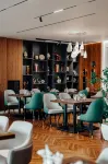 Holiday Hotel - Wifi