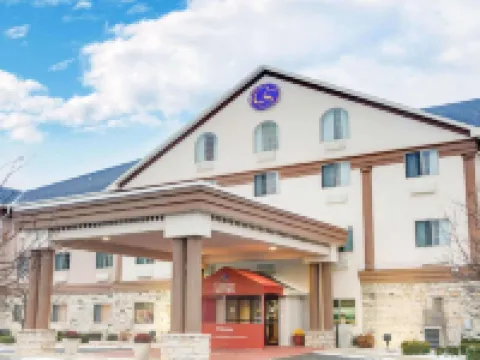 Comfort Suites Stevensville - St Joseph Hotels in Berrien County
