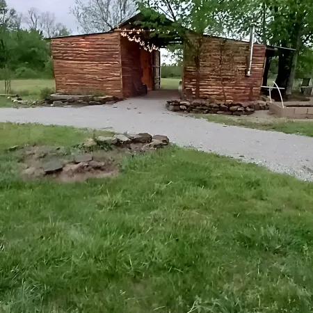 Bunkhouse with AC at B Berry Farms & Co in Elkland, Mo