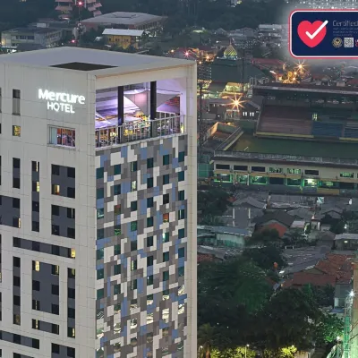 Mercure Jakarta Simatupang Hotels near Cilandak Town Square