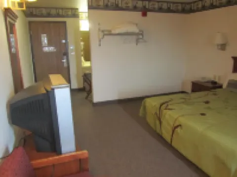 Park View Inn & Suites and Conference Center