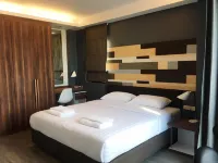 Campagne Hotel and Residence Hotels in Sam Khok