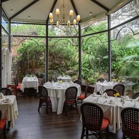 Hotel Villa Morra Suites