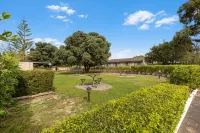 Ibis Styles Albany Отели в г. 