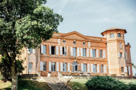 Château de Loubéjac Отели в г. Монпеза-де-Керси