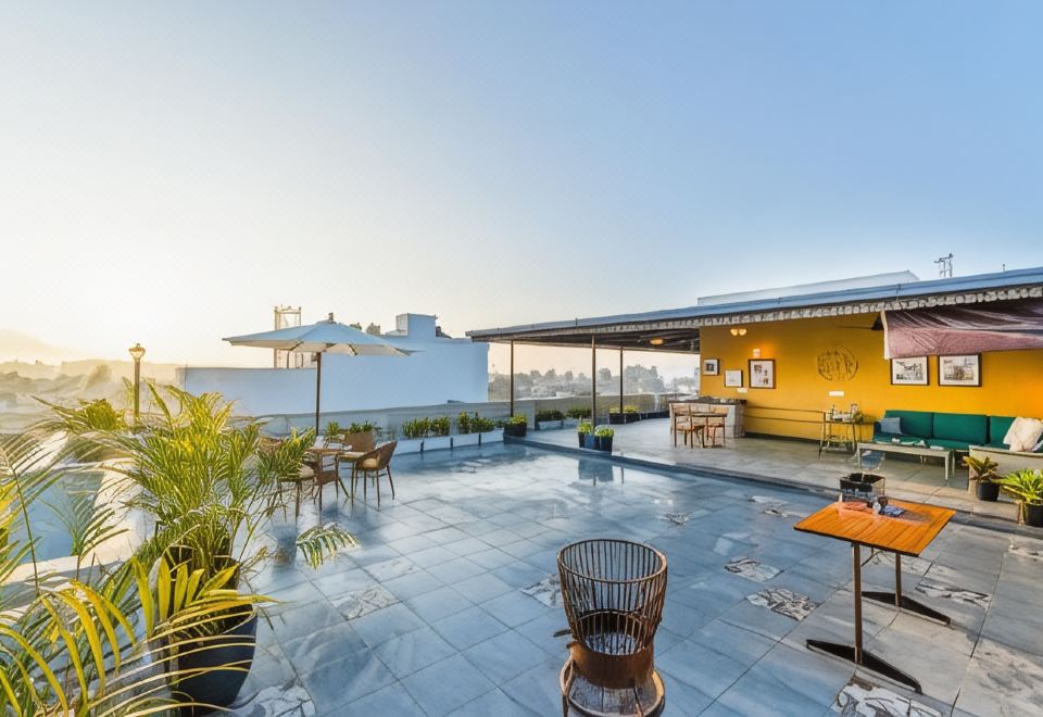 hotel overview picture
