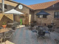 Romans Rest Guest House - bar