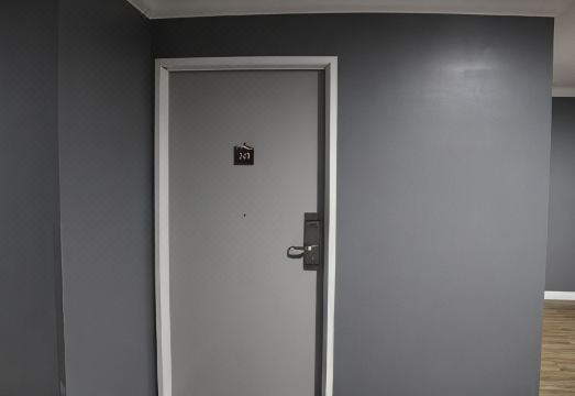 얼스 인 바이 AGA