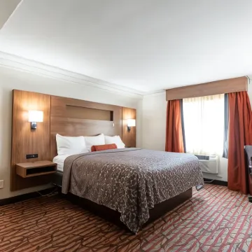 Kalika Hotel Hotel dekat Lapangan Golf Hyde Park
