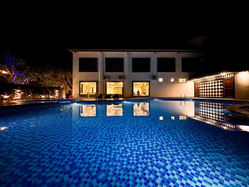 Wonderwood Corbett Resort -1min walk to River with Deep Jungle Trail - Parkering