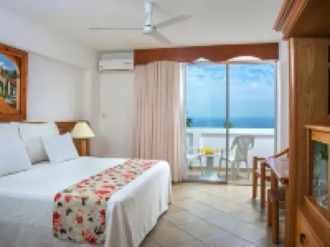 โรงแรม ทรอปิคานา - ใกล้ โอลาส อัลตาส เสตรีท โรงแรมในเปอร์โตวัลลาร์ตา