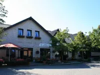Heide Hotel Klütz Hotels in Wietze