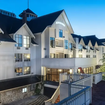 Huntingdon Hotel and Suites