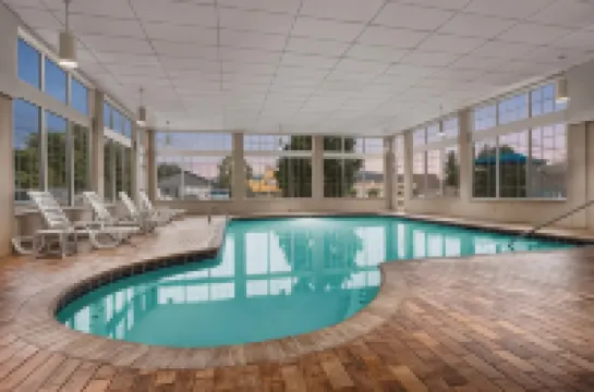 Ramada by Wyndham Pigeon Forge North