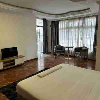 Social House Rooms