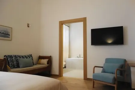 Appartement Avec spa Face à la mer Отели в г. L'Ile-Rousse