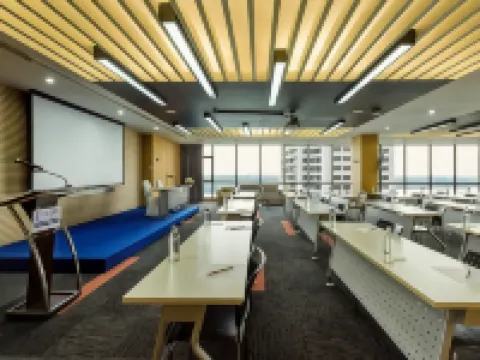 ริเวอร์ไรน์เพลส โฮเทล แอนด์ เรสซิเดนซ์ โรงแรมในนนทบุรี