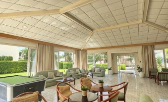 Mandalena Hotel Apartments