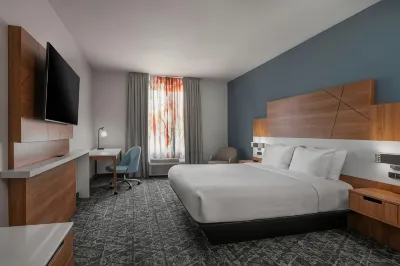 Fairfield Inn & Suites Oakland Hayward Hotels near McConaghy House