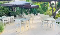 Hôtel Beau Site - Cap d'Antibes Отели в г. Антиб