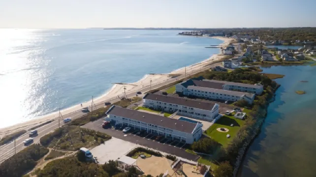 인시즌 리조트 서프사이드 이스트 팰머스 호텔