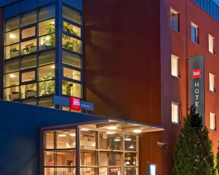 宜必思波茲南老城酒店 波茲南酒店