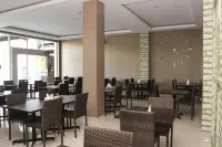 Naka Hotel Kupang - Frühstück