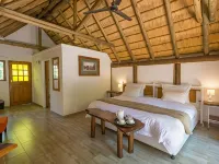 Amadwala Lodge Hotels near Ticketpro Dome