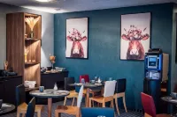 Best Western Plus la Fayette Hotel et Spa 埃皮納勒住宿飯店