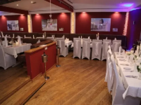 Malteser Komturei Hotel / Restaurant Hotels in Bergisch Gladbach