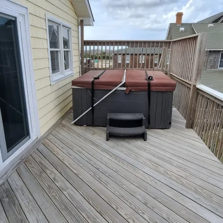 Nags Head Oceanfront - Spacious - Private Pool - Hot Tub - Dog Friendly
