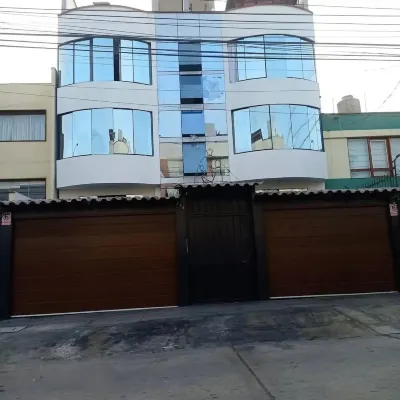 Cozy Adderly- Inca Trail Apartment Hotels in San Borja