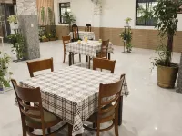 MK Two Hotel Hotel a Thành phố Mỹ Tho