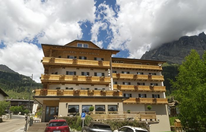 Hotel Colfosco