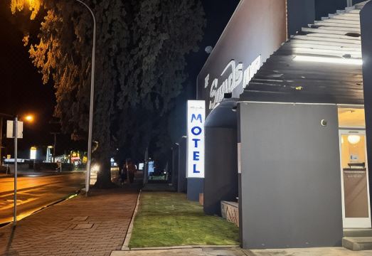 더 샌즈 모텔 욕실 전경