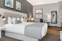 Best Western Plus Two Rivers Hotel  Suites