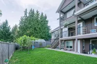 Vancouver Yuelai Guesthouse