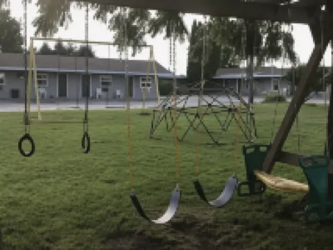 最後的度假村 奧希阿納縣酒店